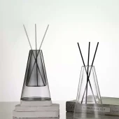 گلدان شیشه‌ای دکوراتیو