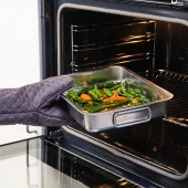 ظرف فر استیل ایکیا KONCIS سایز 34×24 سانتی‌متر مناسب پخت انواع غذا در فر