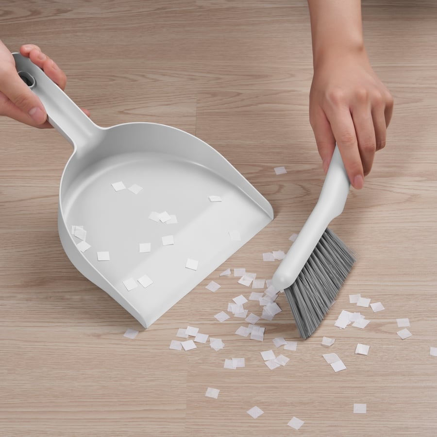 PE886358 خاک انداز و جارو ایکیا PEPPRIG طوسی مناسب نظافت سریع آشپزخانه، اتاق و محل کار